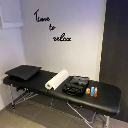 Studio Equipe Sauna Jacuzzi 27m2 펜션